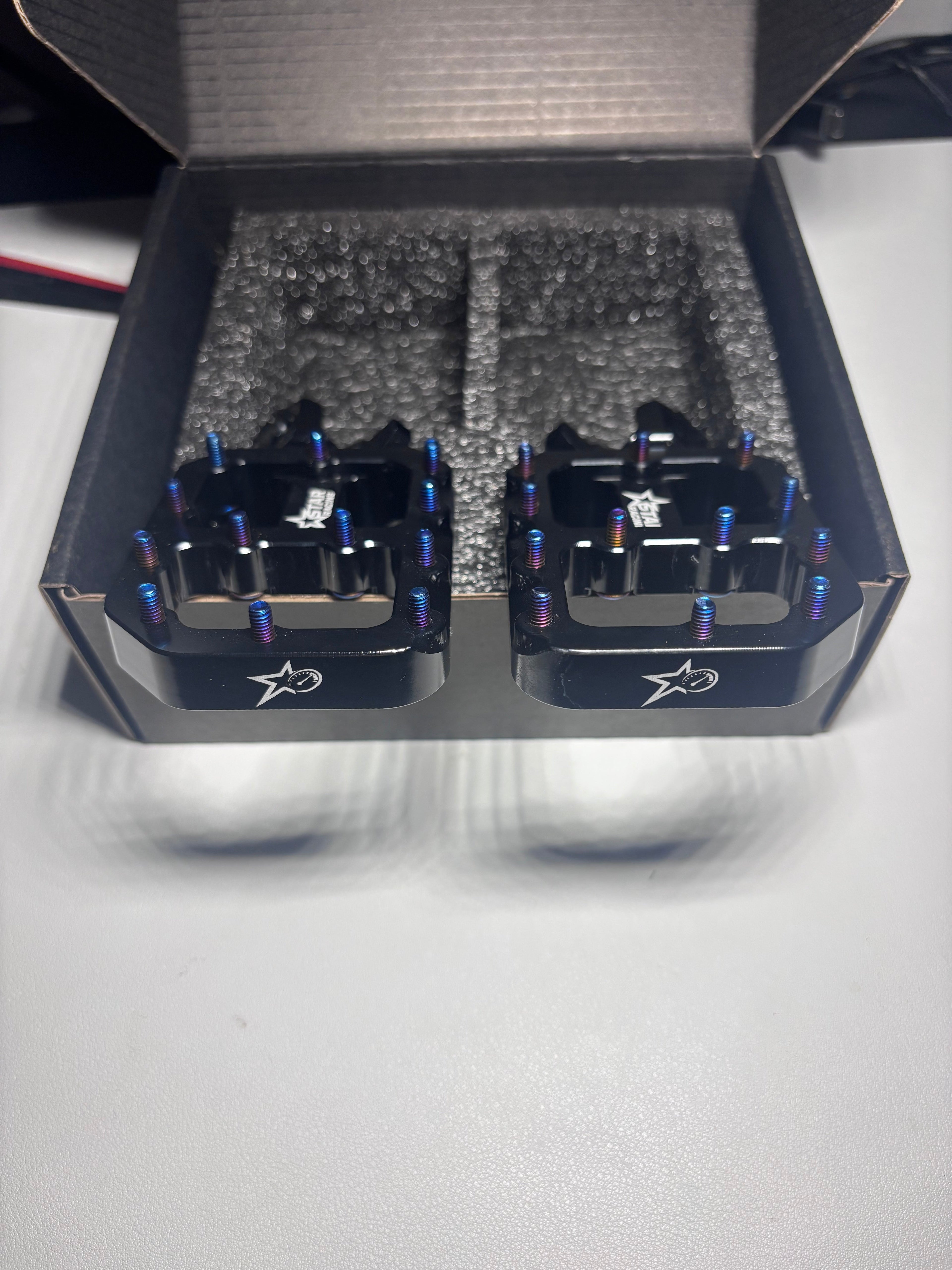 Ultra bee titanium pegs